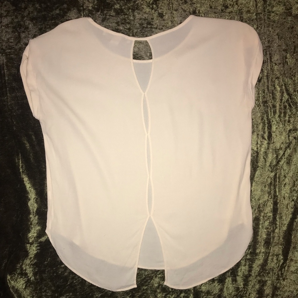 🎉Forever 21 blush colored top